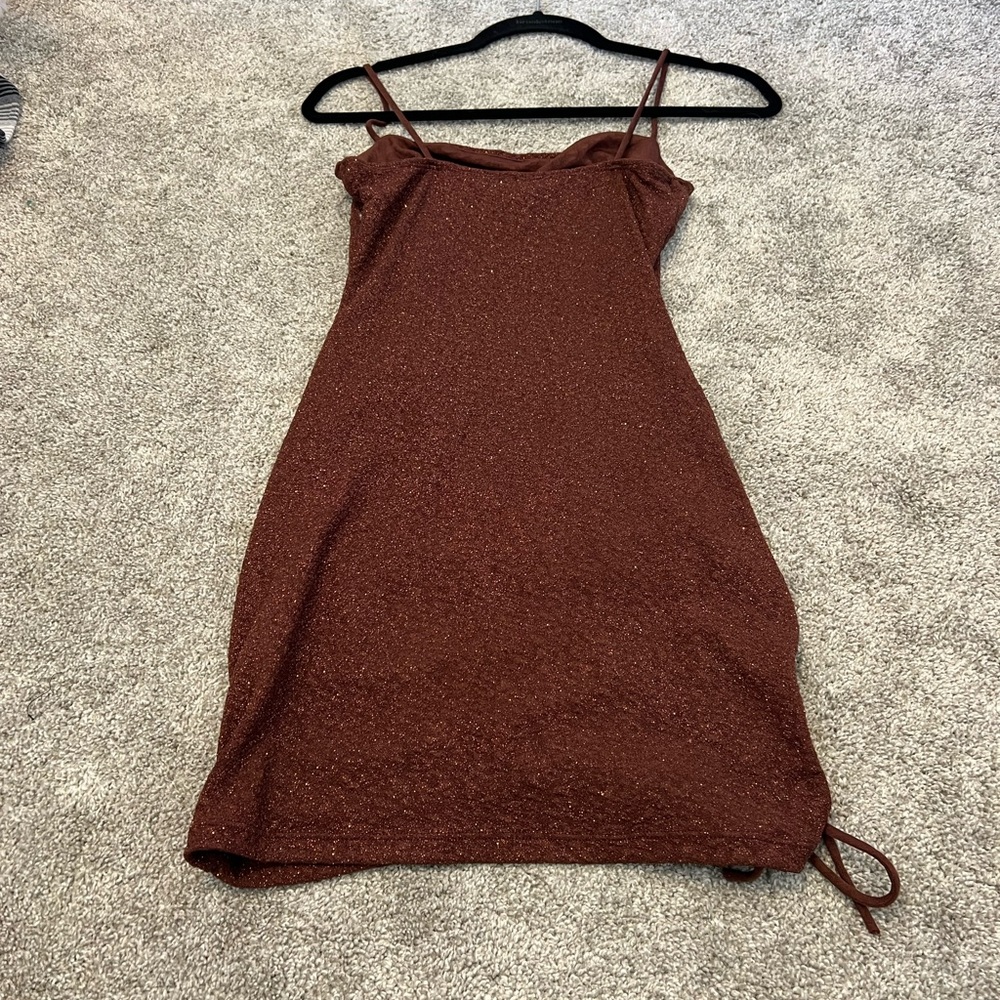 Windsor Ruched Dress - Picture 2 of 4